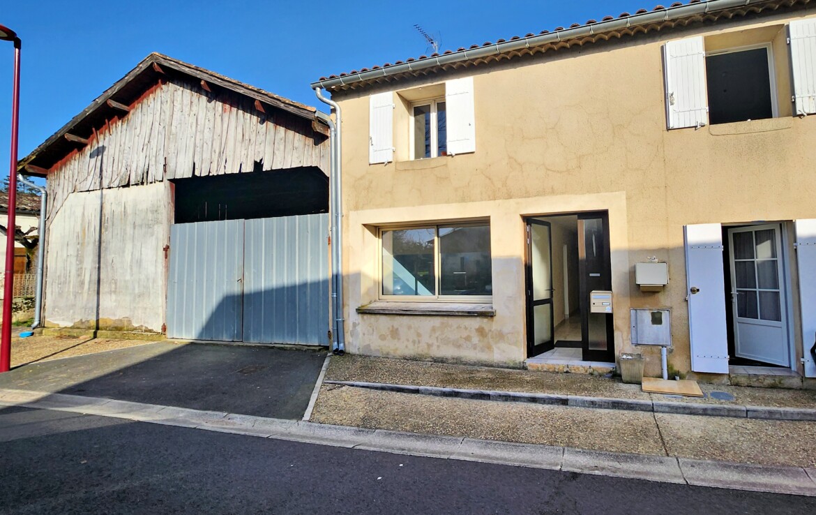 Maison type T2 à Lamothe